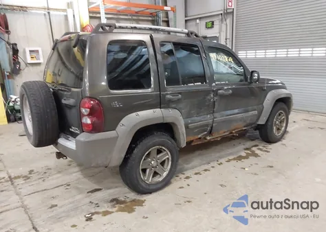 2005 Jeep Liberty Renegade from USA, damaged, VIN 1J4GL38K65W724643